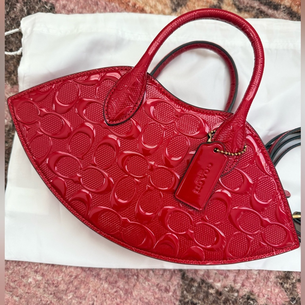 COACH-Patent Leather Lip Bag with Top Handles and Cross Body Strap- Limited - Picture 2 of 7